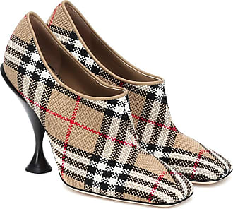 Burberry Summer Shoes − Sale: up to −70 