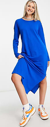 Noisy May maxi T-shirt dress with side slit in bright blue