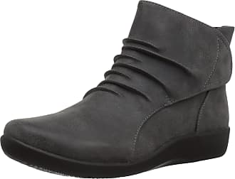 clarks women's ankle boots sale