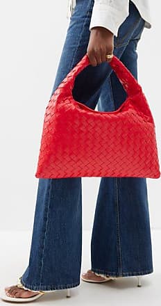 Bottega Veneta Jodie Bag: A Size Guide - FARFETCH
