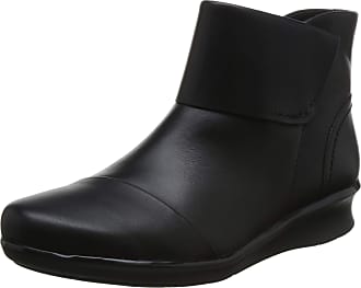 clarks ladies ankle boots wide fit