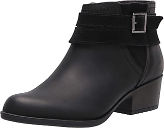 clarks womens ankle boots low heel