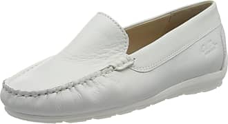 ladies white moccasin shoes