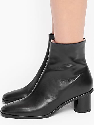 We found 9583 Ankle Boots perfect for you. Check them out! | Stylight