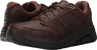 New Balance Leather Sneakers − Sale: up 