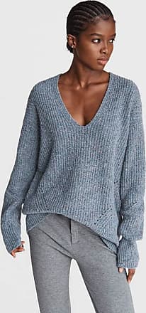 We found 1827 V-Neck Sweaters perfect for you. Check them out 