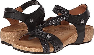 Taos Footwear Sandals − Sale: up to −40 