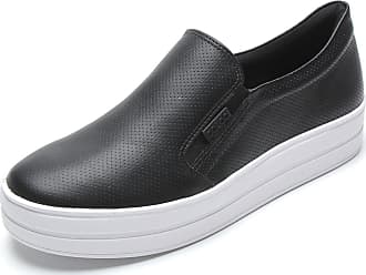 slip on colcci recortes preto