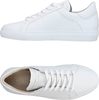White Skechers® Trainers: Shop at £21.77+ | Stylight