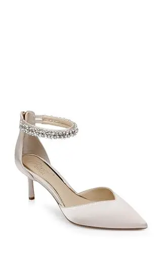 Badgley Mischka Shoes − Sale: up to −23% | Stylight