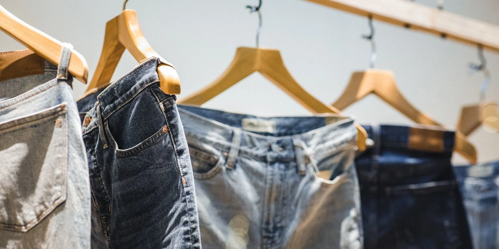 Jeans Im Trockner: Dos & Don'ts Beim Jeanstrocknen | Stylight