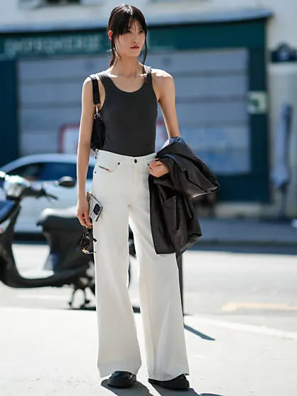 5 outfits that prove white pants are a summer staple