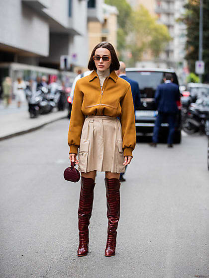 How to wear a mini skirt in winter ...