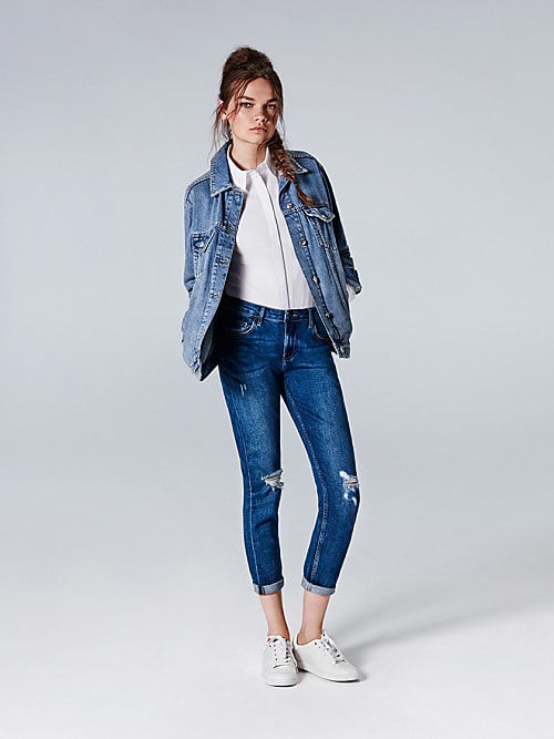 Stella Maxwell & Lottie Moss Want You To Meet Your New Jeans | Stylight ...