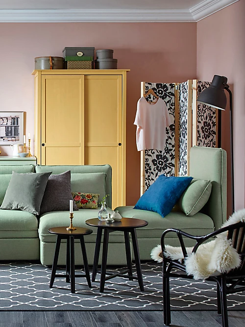 Dekoration im Wohnzimmer: Stilvolle Ideen und raffinierte Tipps 