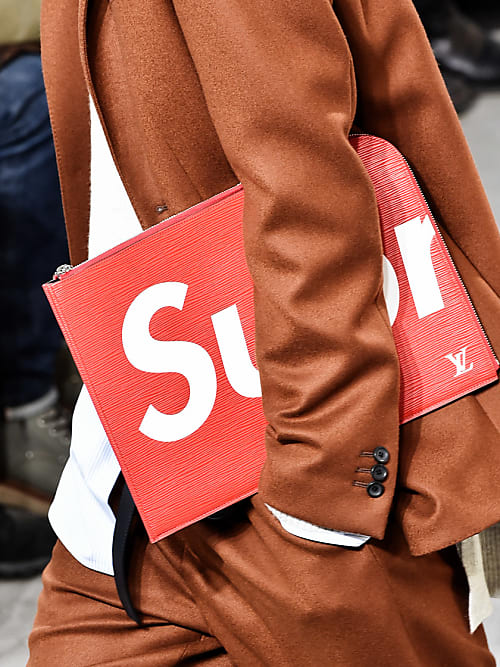 Louis Vuitton x Supreme – Über diese Kooperation spricht heute das ganze  Internet