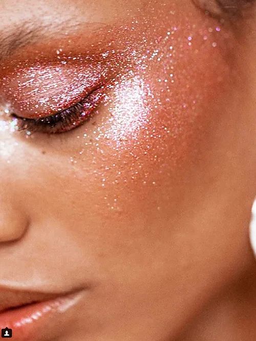 Glitter Strobing's The Latest Makeup Trend, You Guys, Stylight