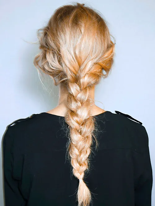 101 Guide on How to French Braid Your Own Hair