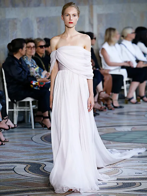 5 dreamy wedding dresses spotted at Paris Haute Couture