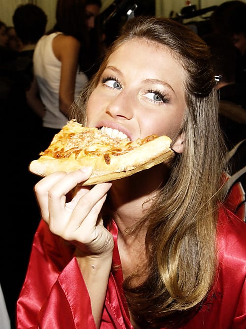 Pizza Burger Und Co Diese Victoria S Secret Girls Verraten Was Sie Wirklich Essen Stylight