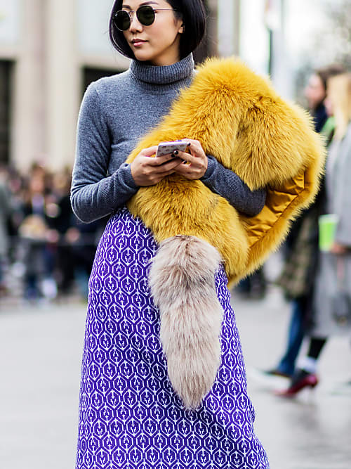 Emma chamberlain fluffy outlet sweater