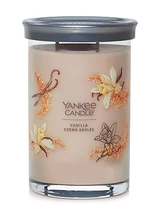  Yankee Candle Vanilla Cupcake Scented, Signature 4.3oz Small  Tumbler Single Wick Candle, Over 20 Hours of Burn Time : Home & Kitchen