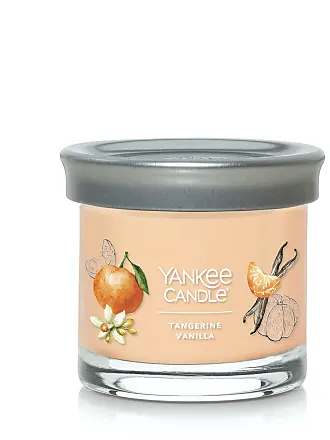  Yankee Candle Pink Sands Scented, Signature 4.3oz Small Tumbler  Single Wick Candle, Over 20 Hours of Burn Time : Home & Kitchen