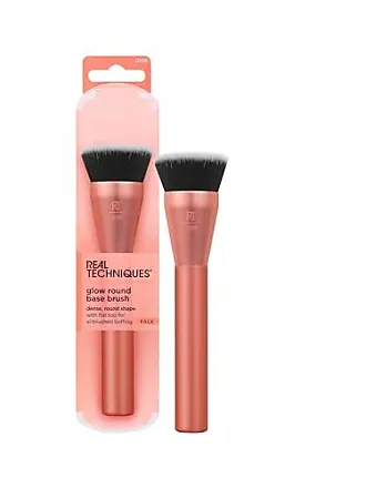  Real Techniques Complexion Blender Makeup Brush, Professional  Foundation, Primer, & Moisturizer Face Brush, Uniquely-Cut Synthetic  Bristles, Skincare & Makeup Tool, Vegan & Cruelty-Free, 1 Count : Beauty &  Personal Care