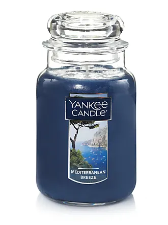 Yankee Candle Vanilla Cupcake Scented, Classic 22oz Large Jar Single Wick  Candle, Over 110 Hours of Burn Time, Cream