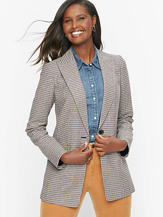 We found 1404 Women's Suits perfect for you. Check them out 