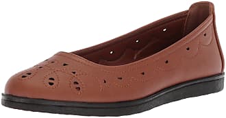 Easy Street Womens Alfie Ballet Flat, tan, 6.5 2W US