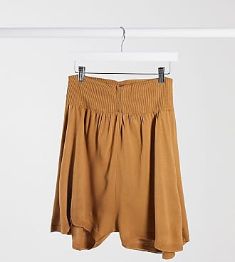 Fashionkilla knitted runner short in camel-Neutral