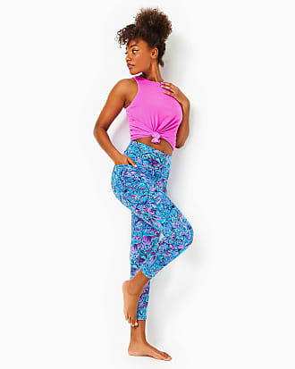 How to Style Lilly Pulitzer Luxletic Coco Safari Print Leggings