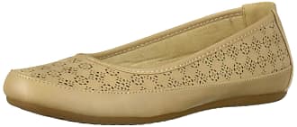 Easy Street Womens Benny Ballet Flat, Sand, 7.5 N US