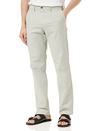 Dockers Men's Classic Fit Signature Khaki Lux Cotton Stretch Pants,  Timberwolf, 30W x 30L : : Clothing, Shoes & Accessories