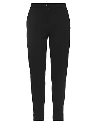 Danskin Women's Sleek Fit Yoga Crop Pant, Black, X-Small : :  Clothing, Shoes & Accessories