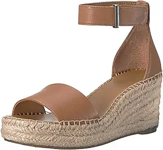 Franco sarto connolly strappy hot sale sandals