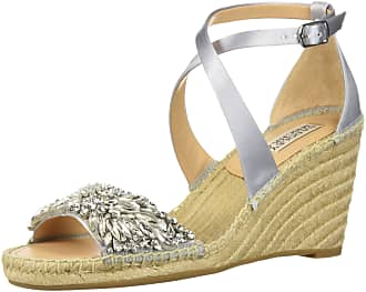 badgley mischka women's winter wedge sandal