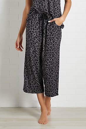 We found 11670 Lounge Wear perfect for you. Check them out! | Stylight