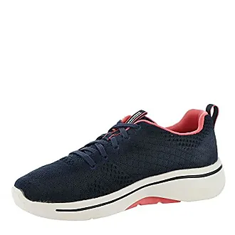 Skechers: Red Shoes now up to −26%