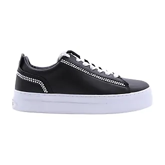 Guess: Black Low Top Trainers now up to −39% | Stylight