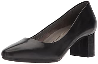 aerosoles black patent pumps