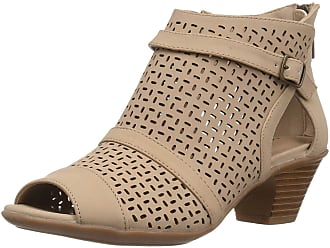 Easy Street Womens Carrigan Heeled Sandal, Sand, 8.5 M US