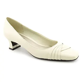 Easy street white sales pumps