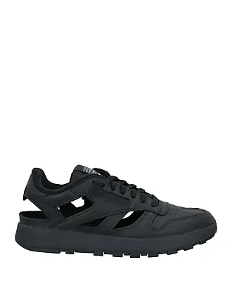 Reebok: Black Sneakers / Trainer now up to −75%