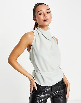 sleeveless blouse neck